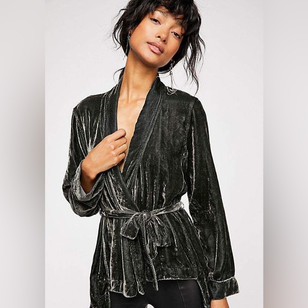 CP Shades Riley Wrap Top